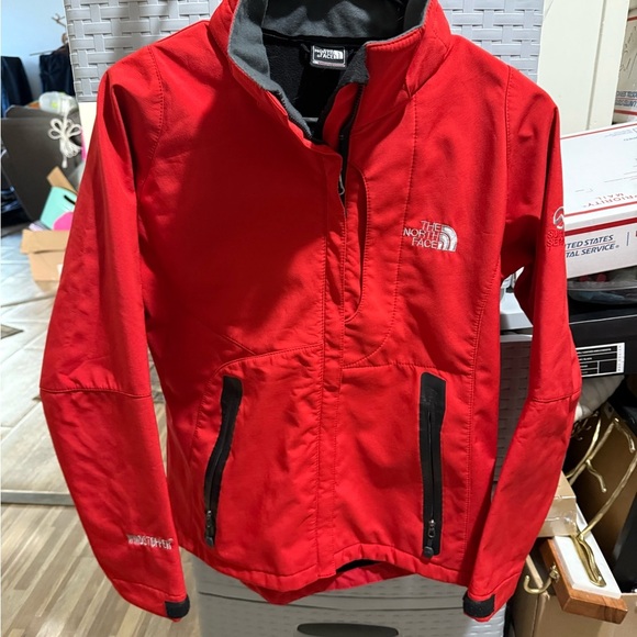 Vintage The North Face Red Black Winter Windbreaker Coat Windstopper Warm
Jacket - Picture 1 of 7